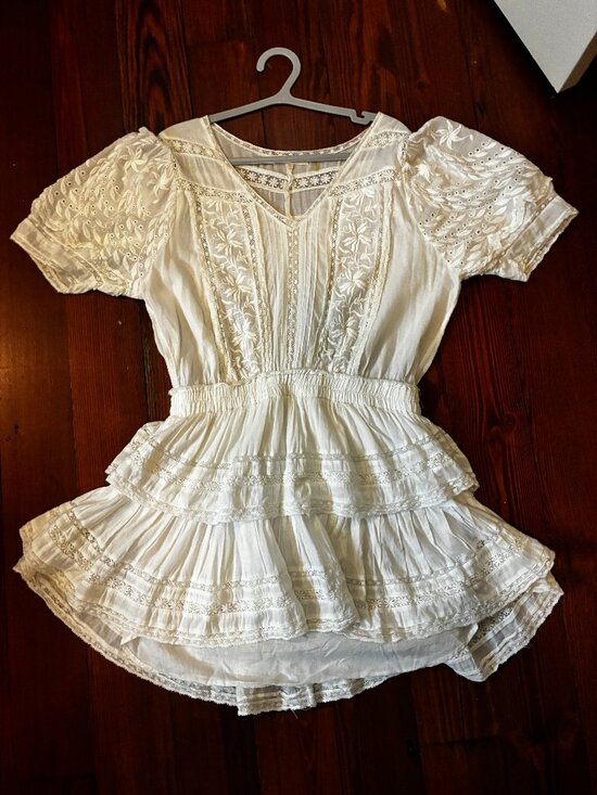 LoveShackFancy Dresses & Skirts - LoveShackFancy White Cotton Eyelet Embroidered Tiered Mini Dress – Lace Inset,